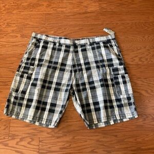 Great Northwest Men's Cargo Shorts Big & Tall Anthracite Size 54 New With Tags